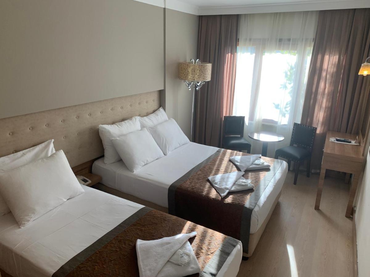 Kecik Hotel Istanbul Exterior photo